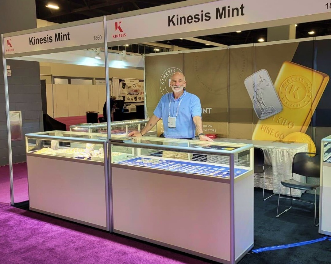 Kinesis Money Review